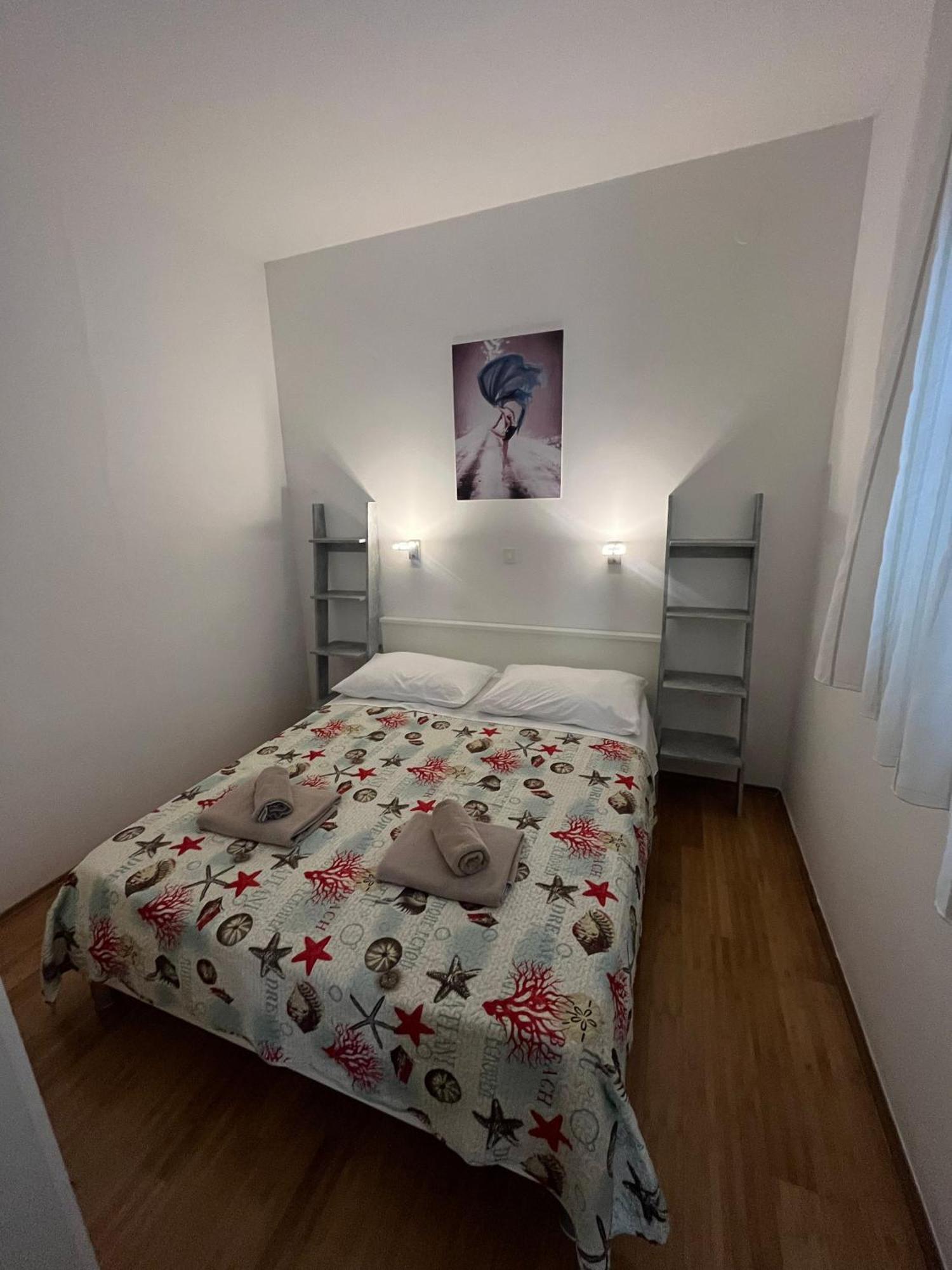 3m With Free Parking Apartman